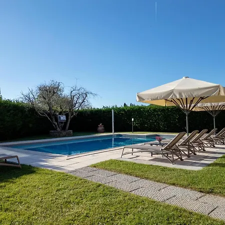 Villa In Tuscany With Private Pool & Views *