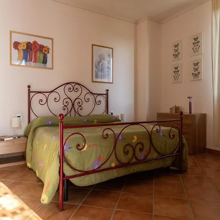 In Tuscany With Private Pool & Views