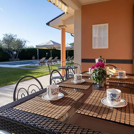In Tuscany With Private Pool & Views Villa